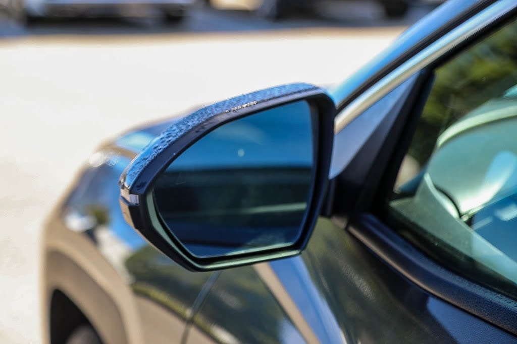 Thumbnail: 2023 Hyundai Tucson - 18