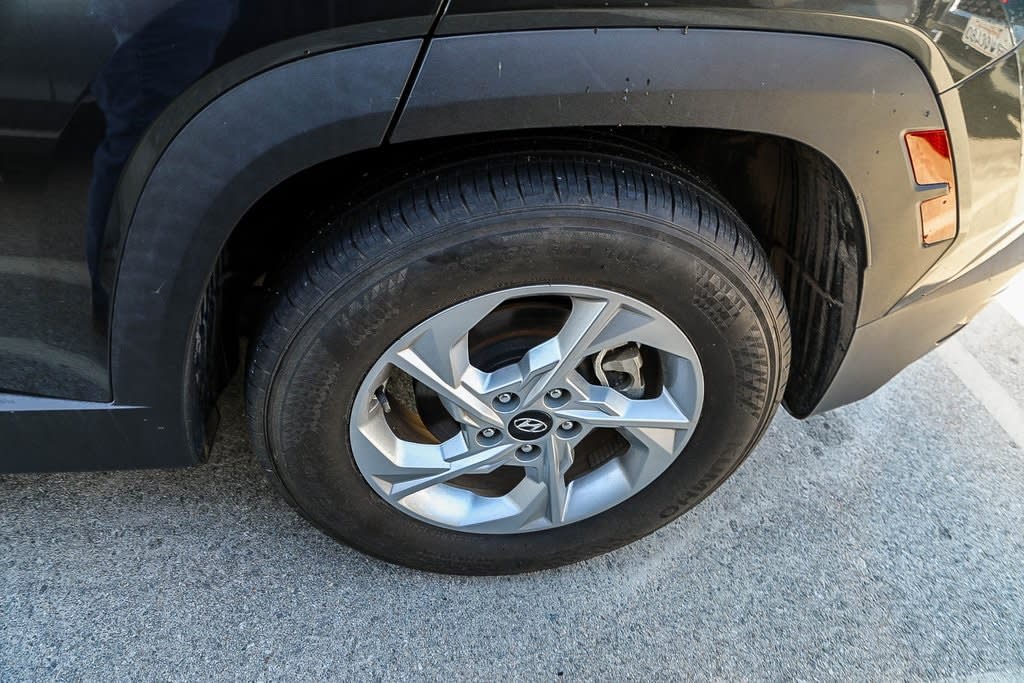 Thumbnail: 2023 Hyundai Tucson - 10