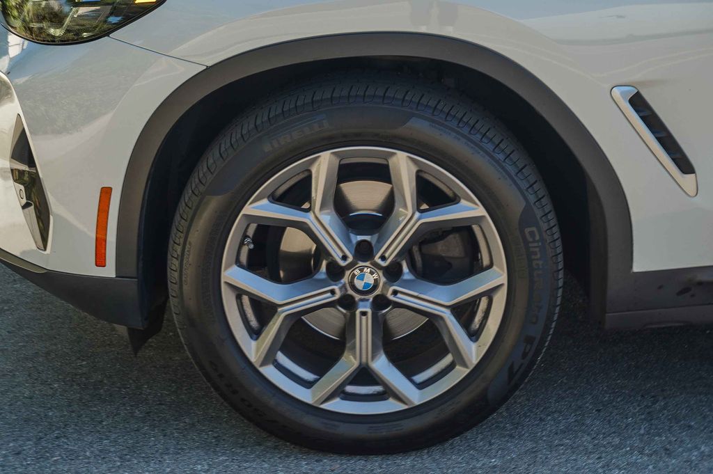 Thumbnail: 2022 BMW X3 - 18