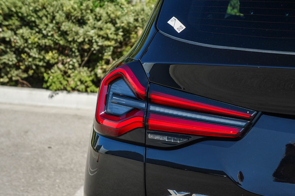 Thumbnail: 2023 BMW X3 - 20