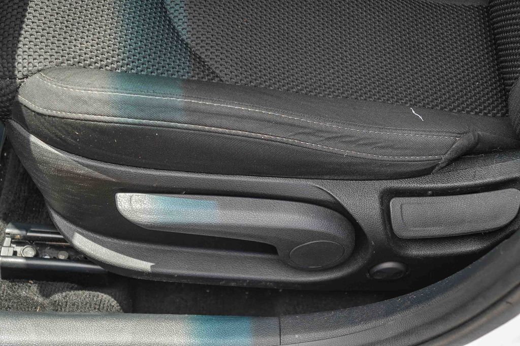 Thumbnail: 2020 Kia Optima - 26