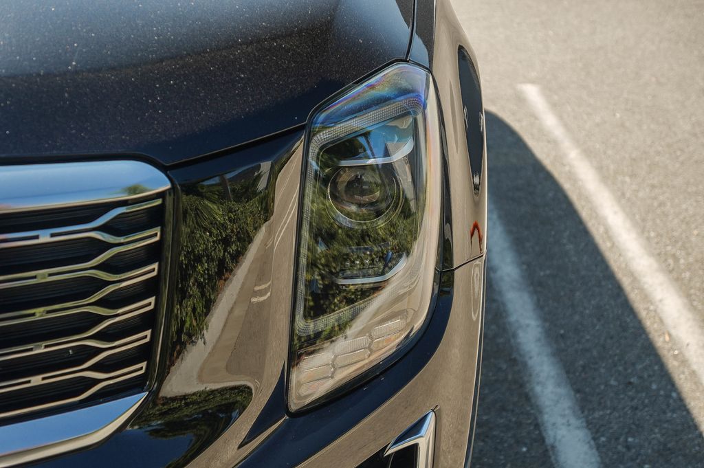 Thumbnail: 2020 Kia Telluride - 21