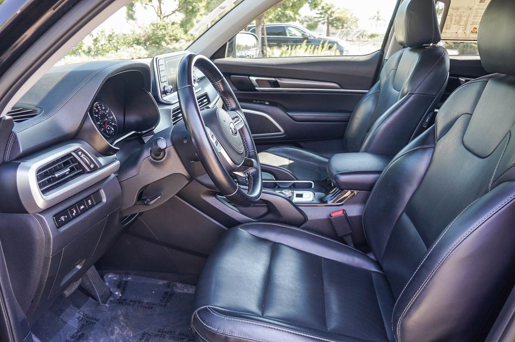 Thumbnail: 2020 Kia Telluride - 11