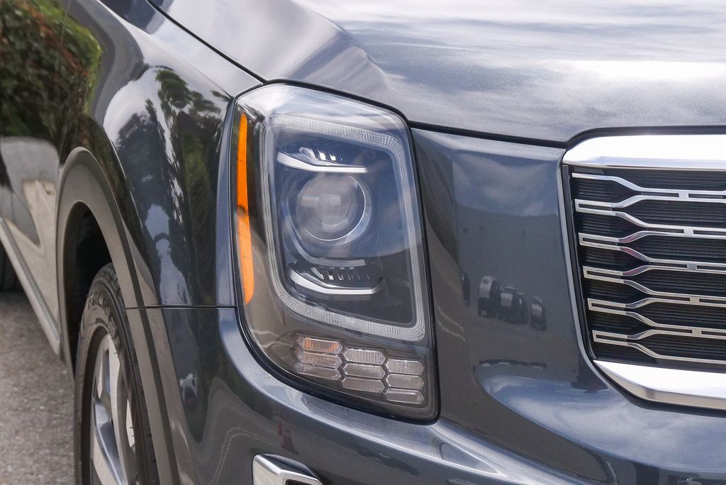 Thumbnail: 2020 Kia Telluride - 17