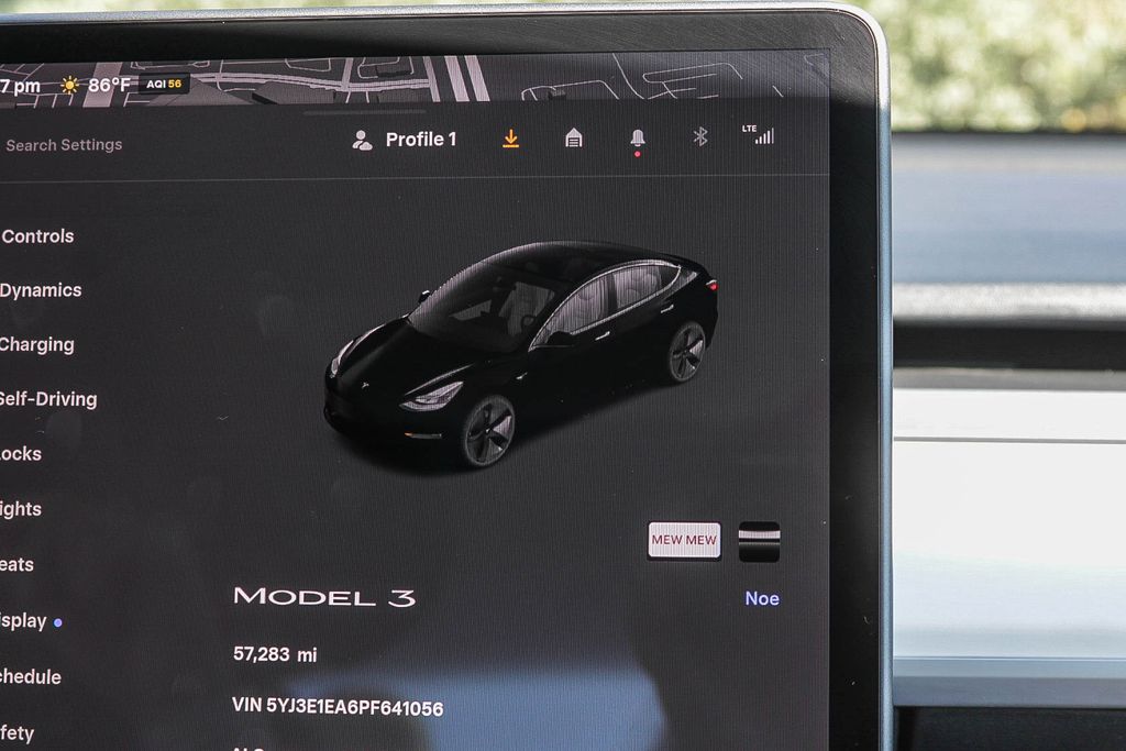 Thumbnail: 2023 Tesla Model 3 - 23