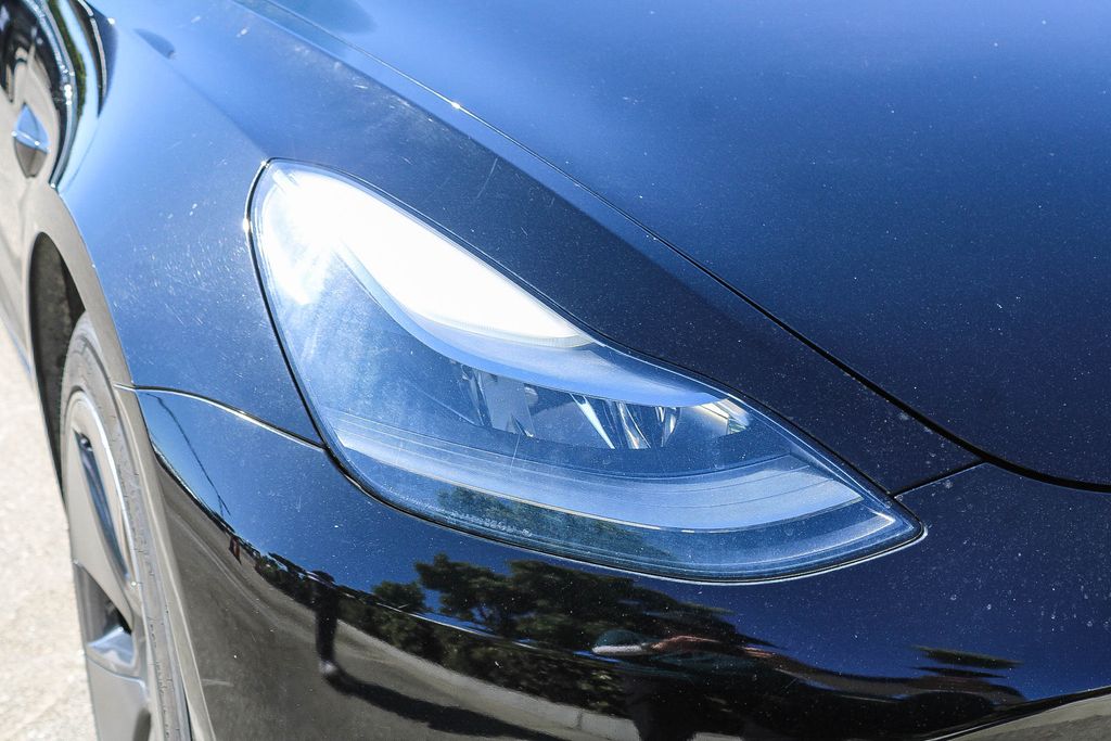 Thumbnail: 2023 Tesla Model 3 - 6