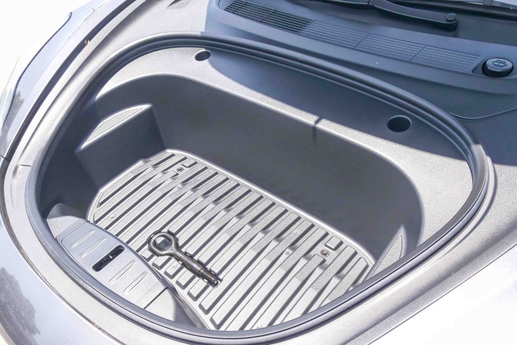 Thumbnail: 2023 Tesla Model 3 - 25