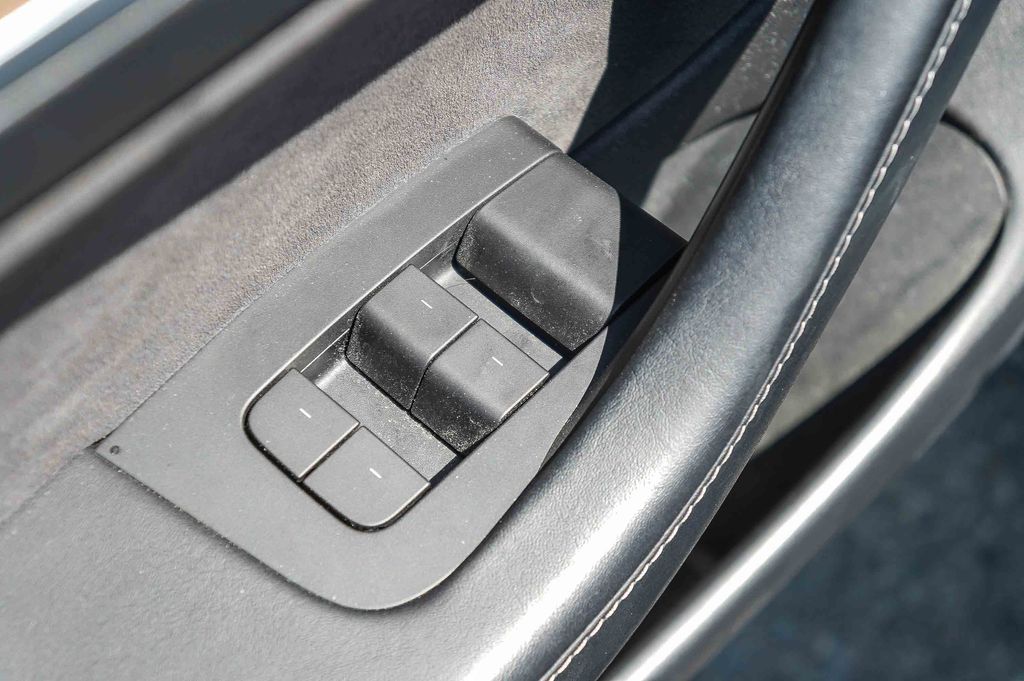 Thumbnail: 2021 Tesla Model 3 - 18