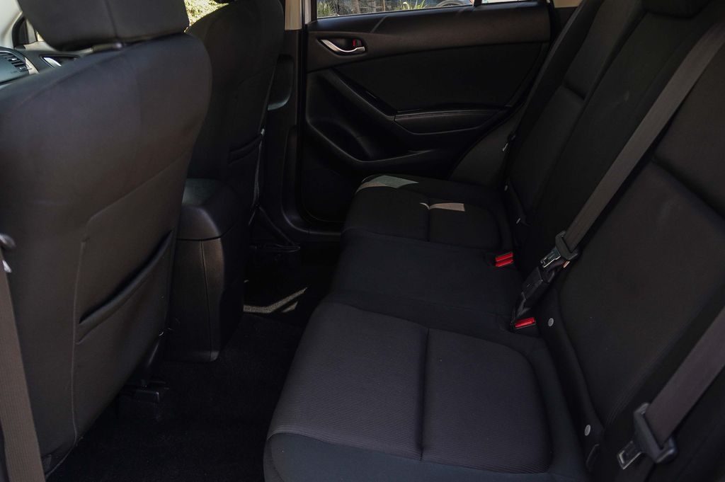 Thumbnail: 2016 Mazda CX-5 - 12