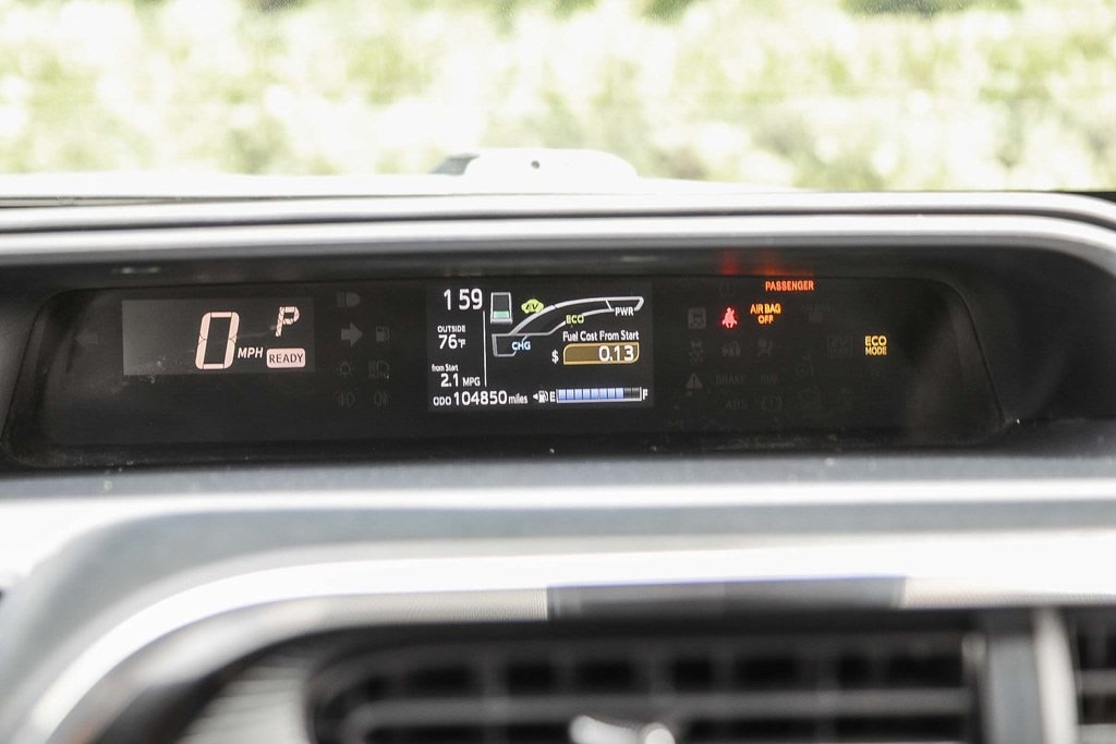 Thumbnail: 2018 Toyota Prius c - 24