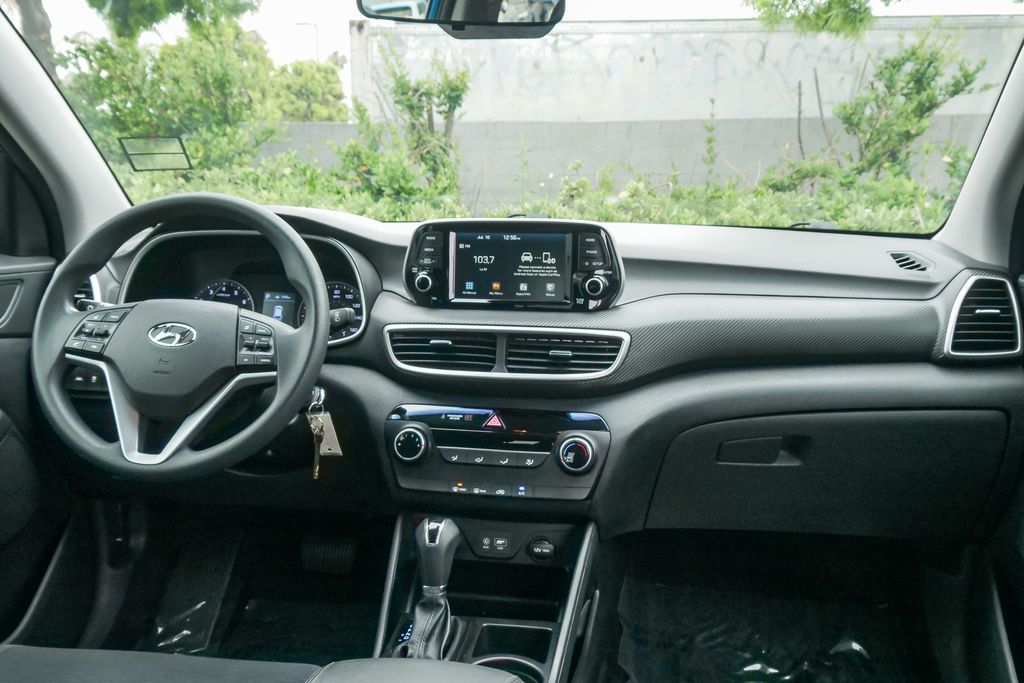 Thumbnail: 2020 Hyundai Tucson - 8