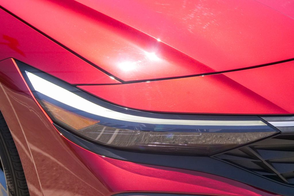 Thumbnail: 2024 Hyundai Elantra - 19