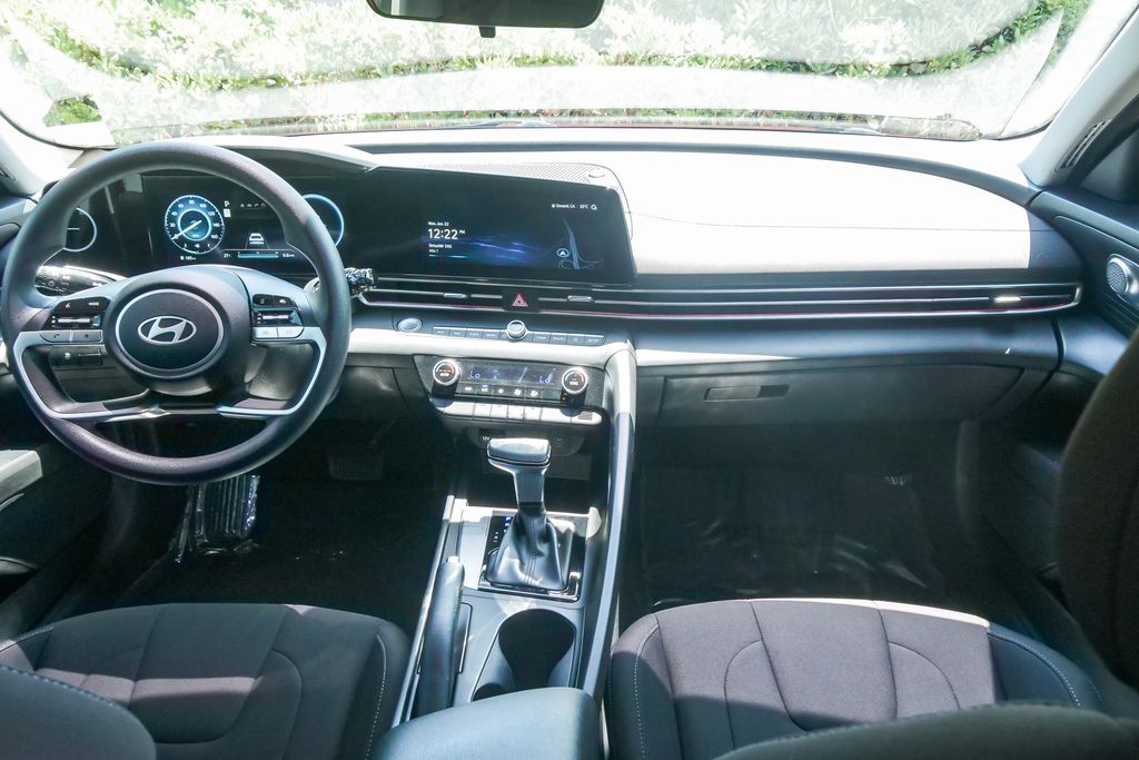 Thumbnail: 2024 Hyundai Elantra - 2