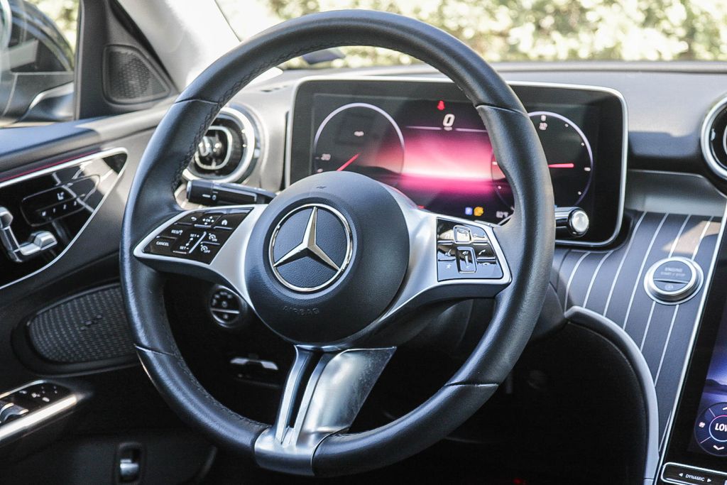 Thumbnail: 2023 Mercedes-Benz C-Class - 8
