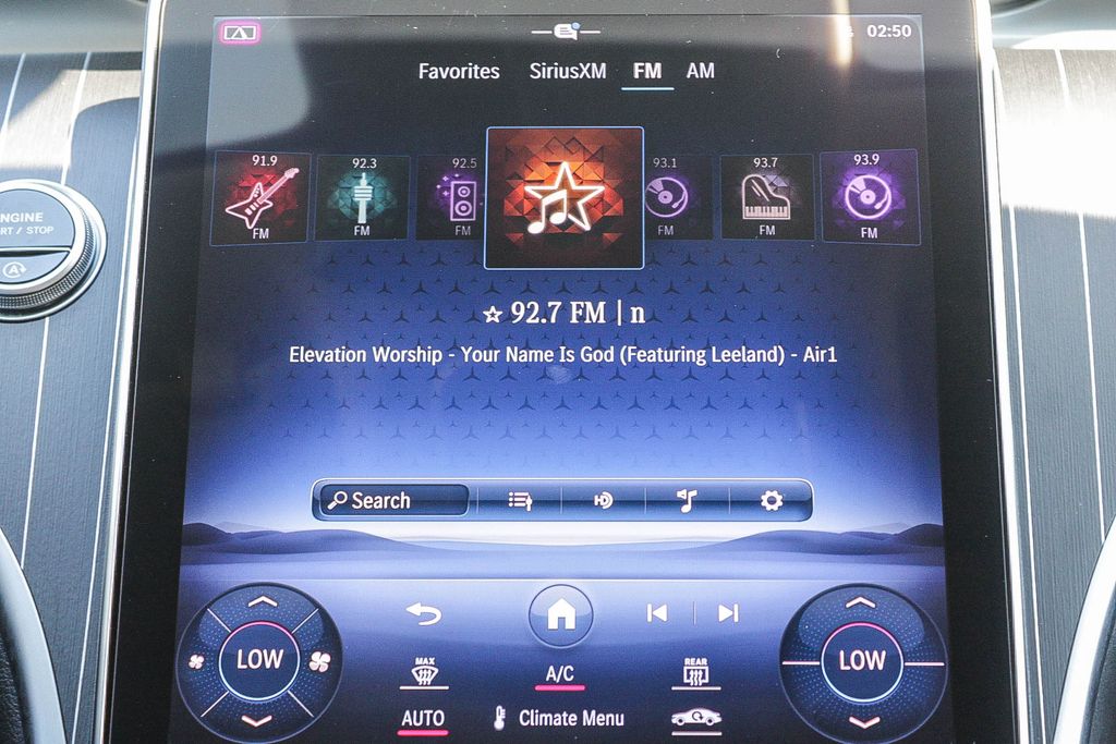 Thumbnail: 2023 Mercedes-Benz C-Class - 23