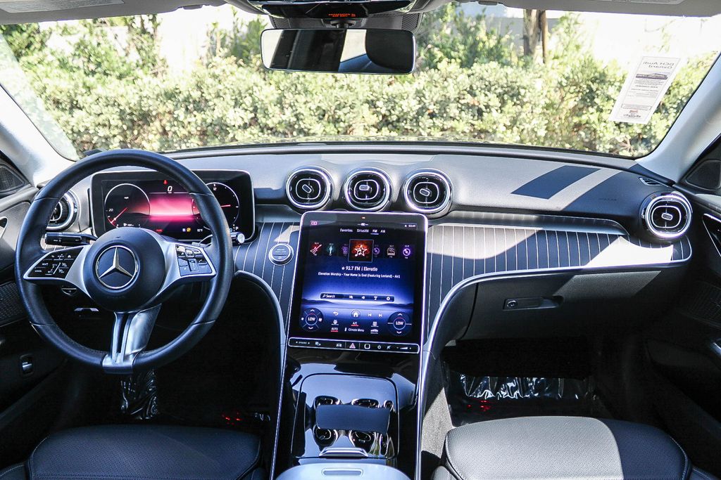 Thumbnail: 2023 Mercedes-Benz C-Class - 2