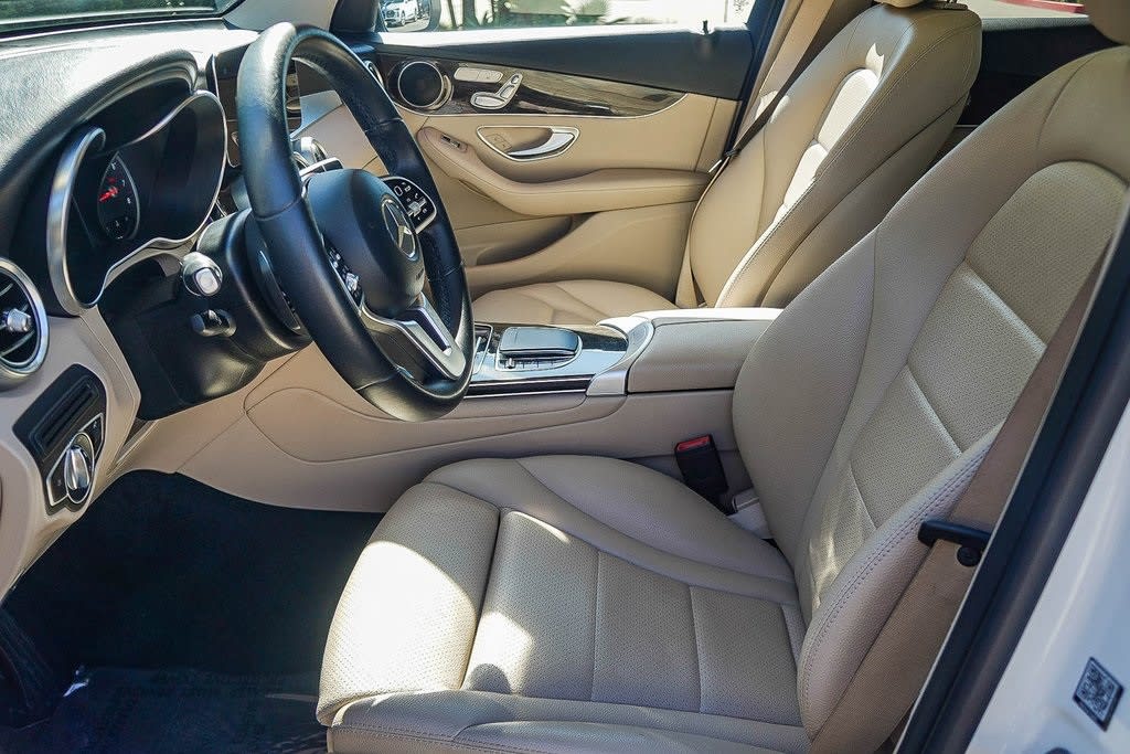 Thumbnail: 2022 Mercedes-Benz GLC - 11