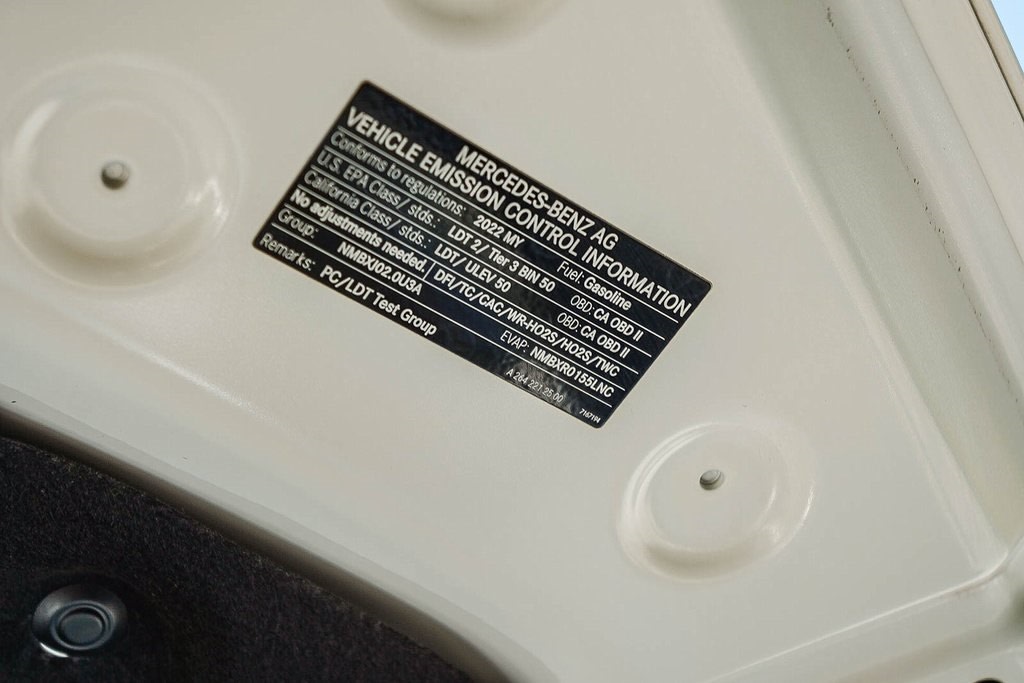 Thumbnail: 2022 Mercedes-Benz GLC - 32