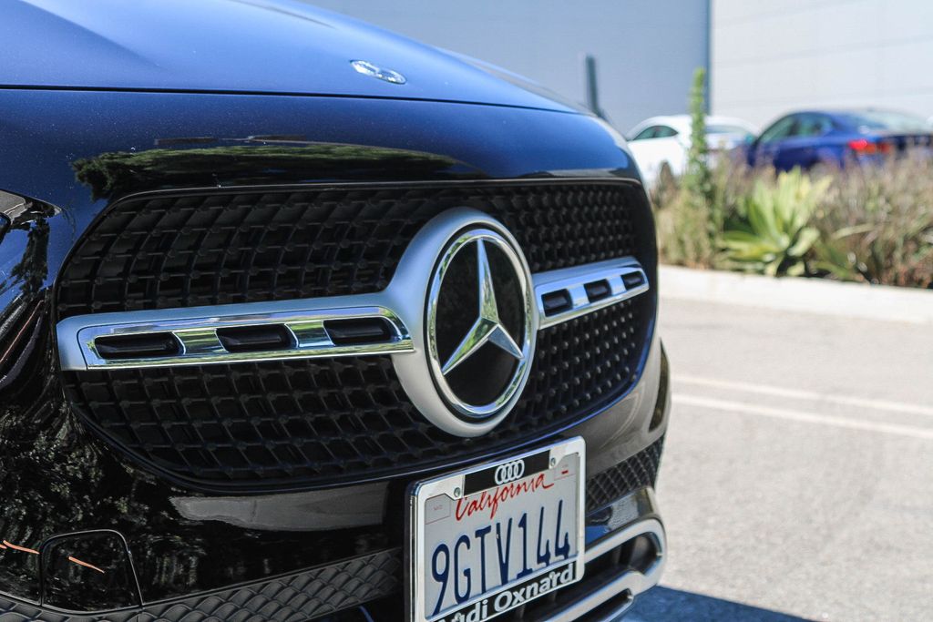 Thumbnail: 2023 Mercedes-Benz GLA - 6