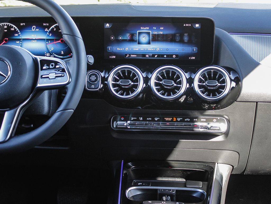 Thumbnail: 2023 Mercedes-Benz GLA - 11