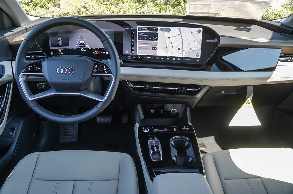 Thumbnail: 2027 Audi Q6 e-tron - 2