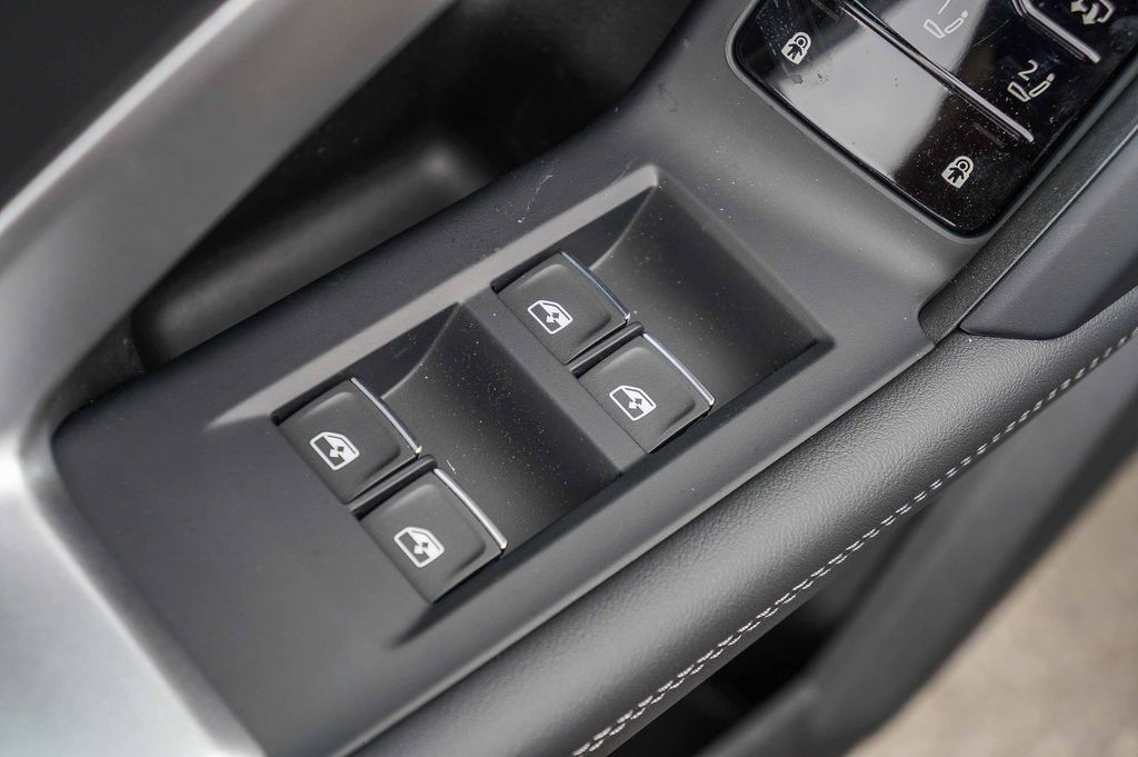 Thumbnail: 2026 Audi Q5 - 24