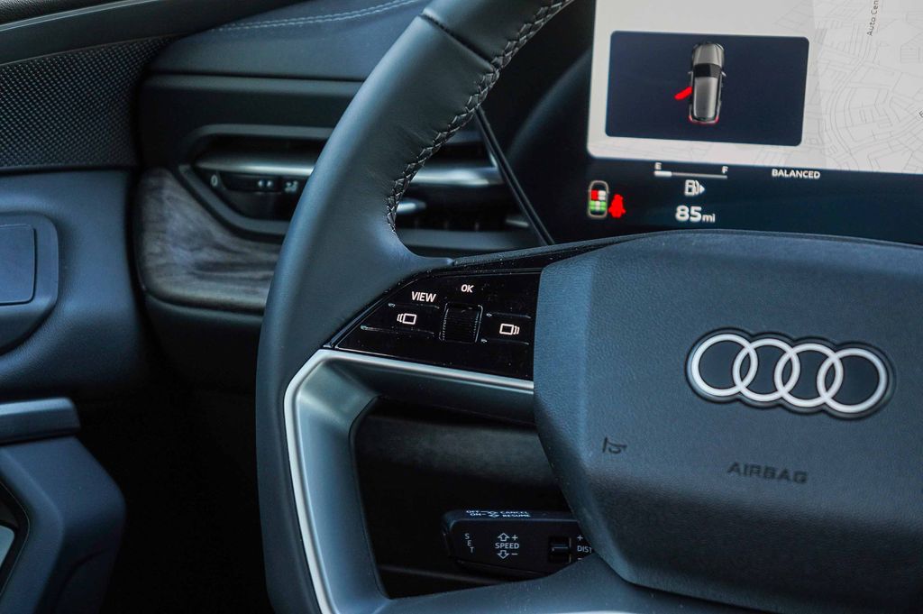 Thumbnail: 2026 Audi Q5 - 22
