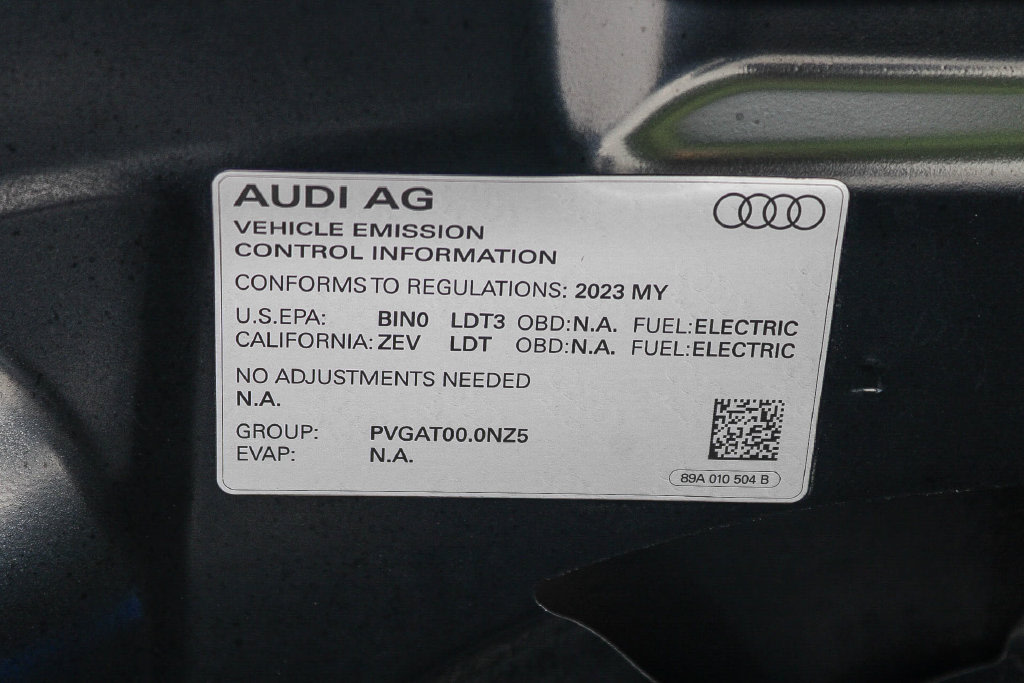 Thumbnail: 2023 Audi Q4 e-tron - 17