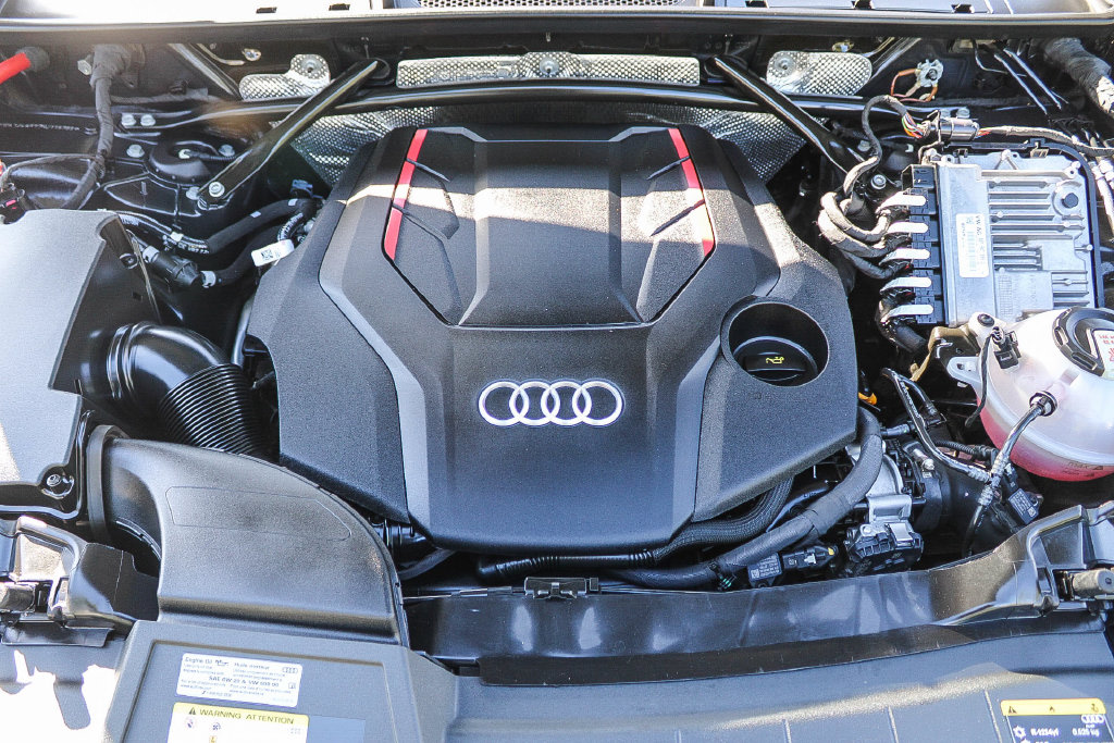 Thumbnail: 2022 Audi SQ5 - 8