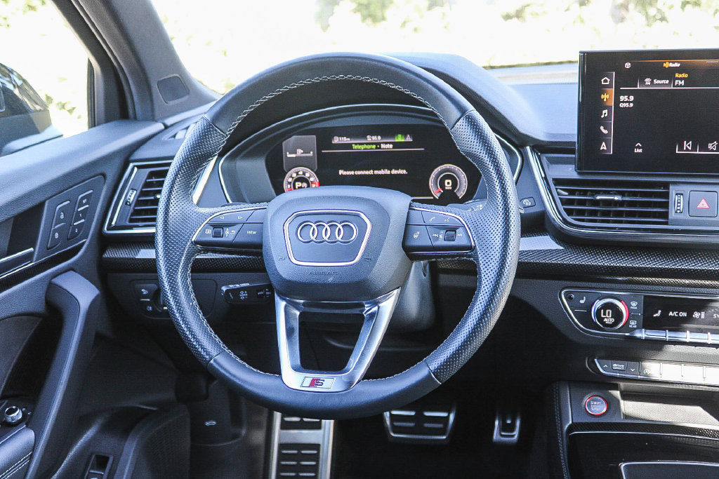 Thumbnail: 2022 Audi SQ5 - 9