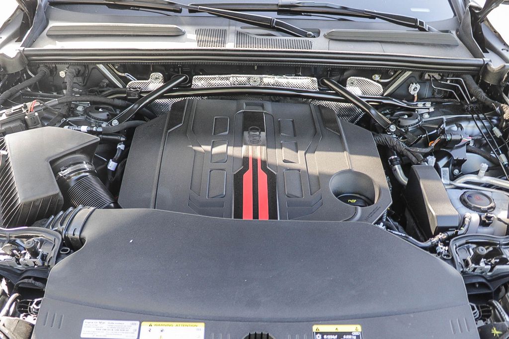 Thumbnail: 2026 Audi SQ5 - 6