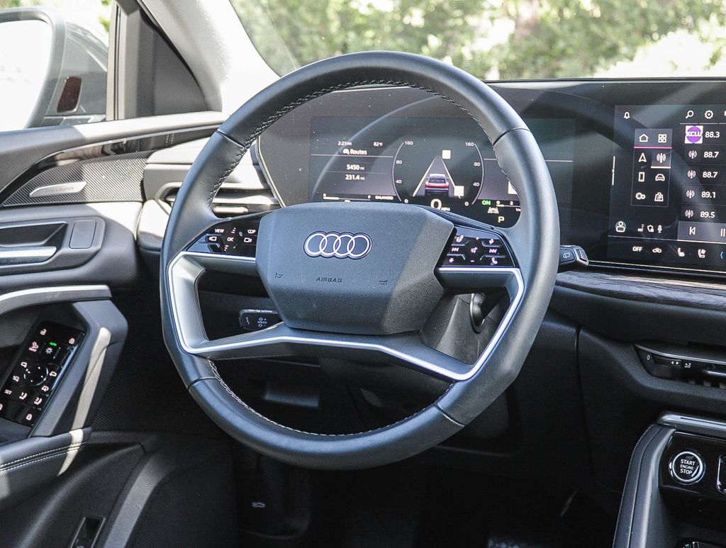 Thumbnail: 2025 Audi Q5 - 8