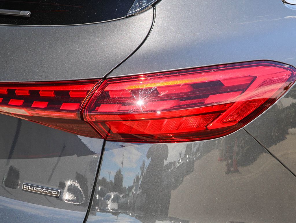 Thumbnail: 2025 Audi Q5 - 19
