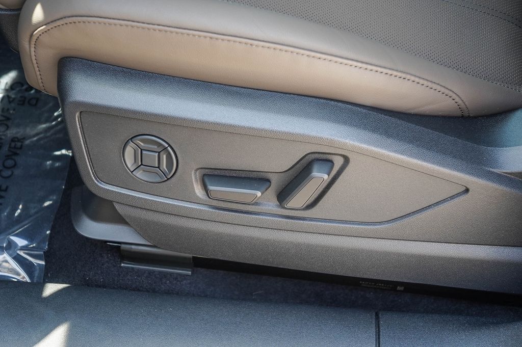 Thumbnail: 2026 Audi Q5 - 27