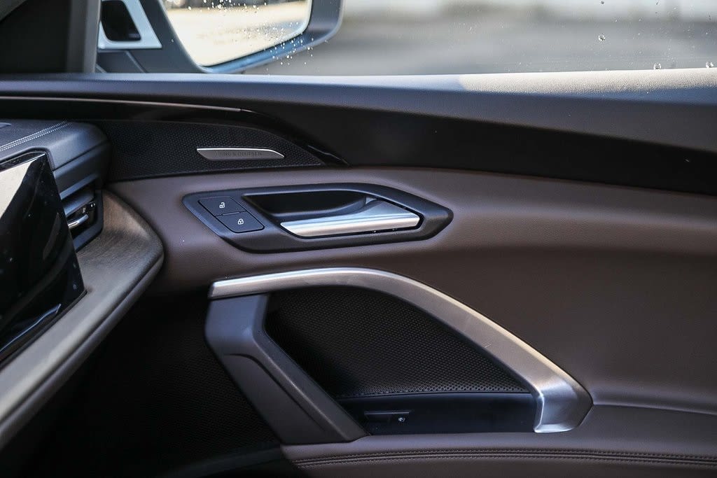 Thumbnail: 2025 Audi Q5 - 24