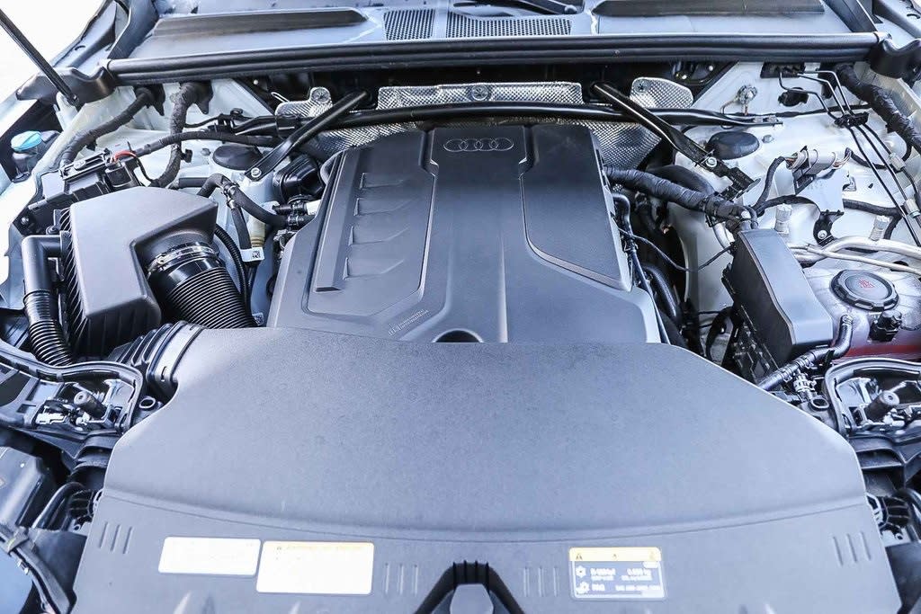 Thumbnail: 2025 Audi Q5 - 7