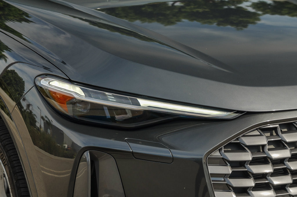 Thumbnail: 2026 Audi Q5 - 14