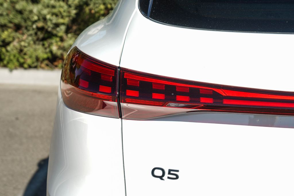 Thumbnail: 2026 Audi Q5 - 19
