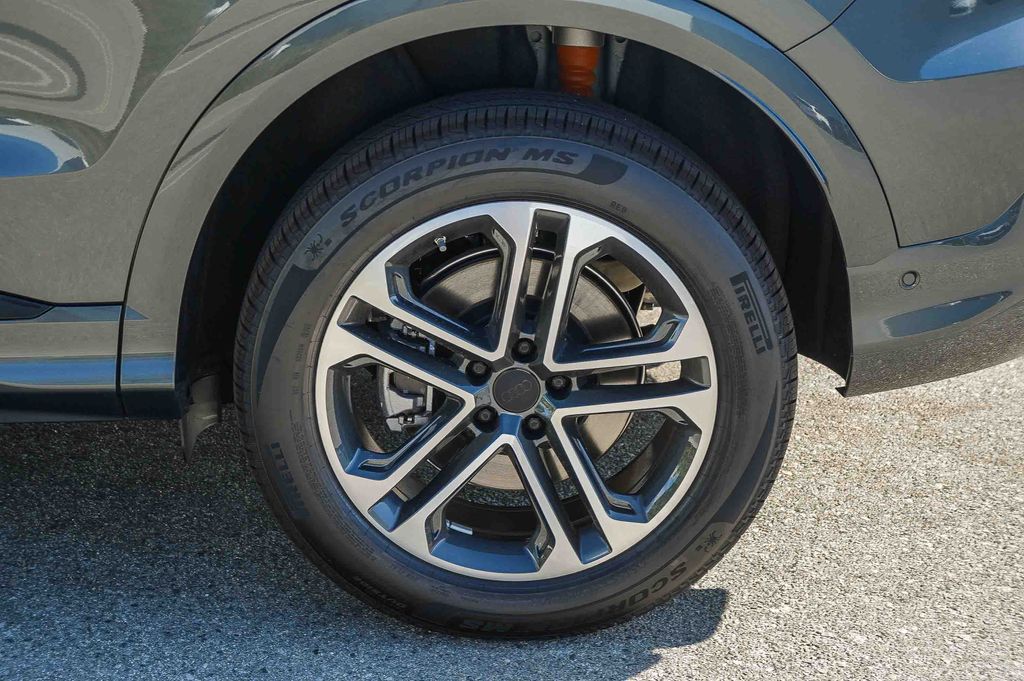 Thumbnail: 2026 Audi Q5 - 19
