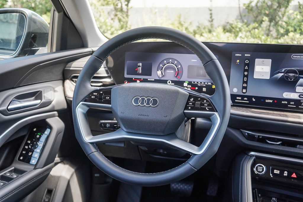 Thumbnail: 2026 Audi Q5 - 9