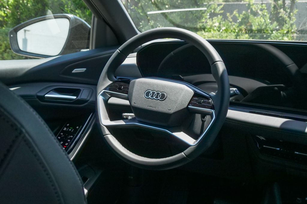 Thumbnail: 2027 Audi Q6 e-tron - 12