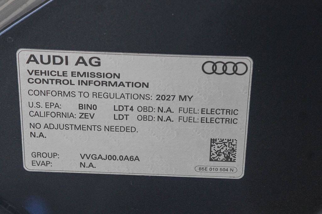 Thumbnail: 2027 Audi Q6 e-tron - 15