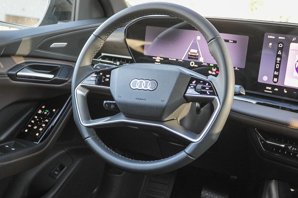 Thumbnail: 2027 Audi Q6 e-tron - 7