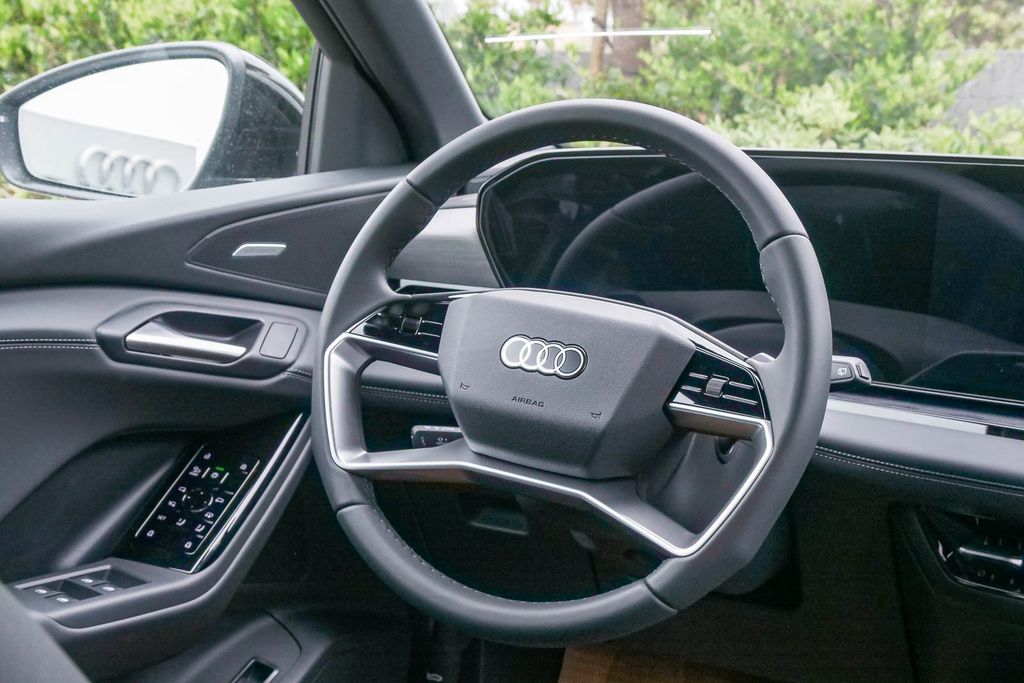 Thumbnail: 2027 Audi Q6 e-tron - 12