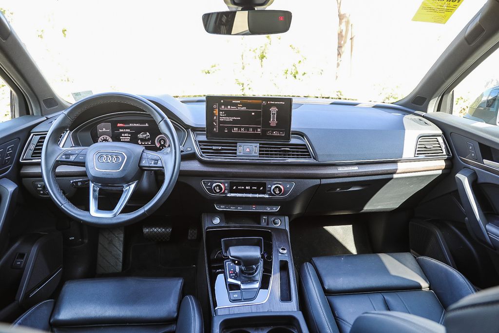 Thumbnail: 2023 Audi Q5 - 2