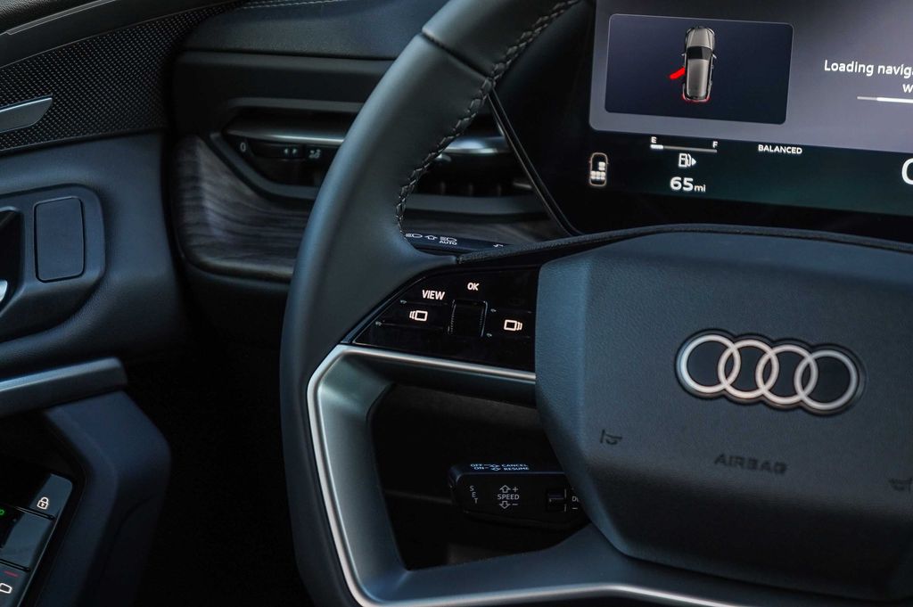 Thumbnail: 2026 Audi Q5 - 22