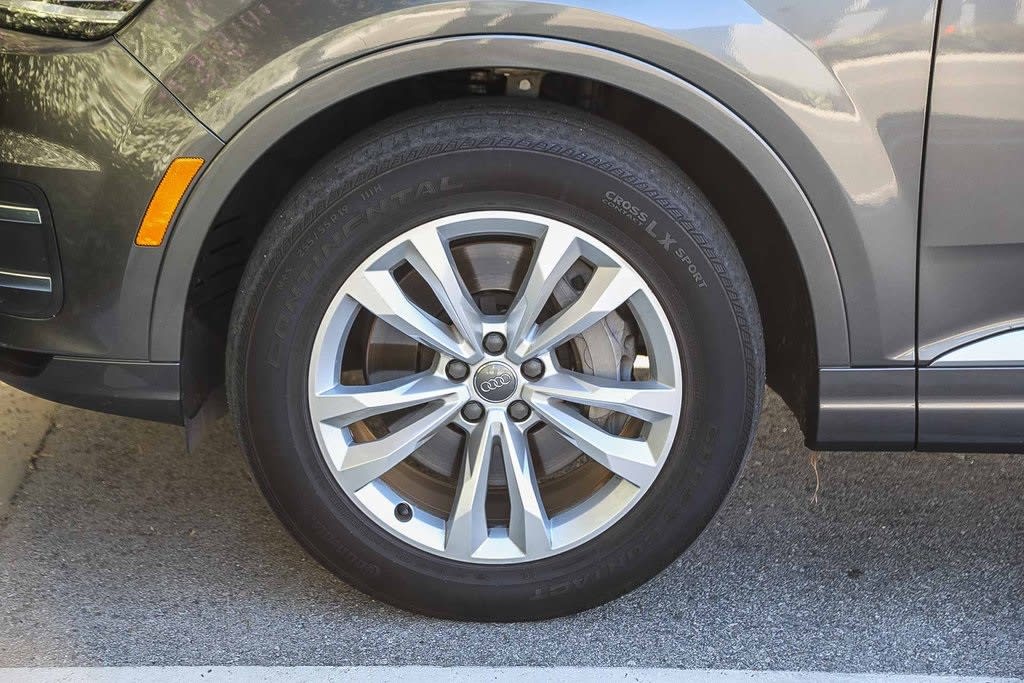 Thumbnail: 2019 Audi Q7 - 6