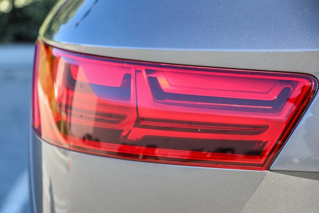 Thumbnail: 2019 Audi Q7 - 19