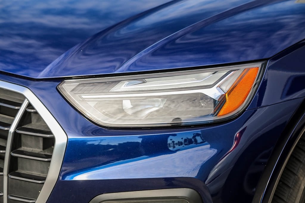 Thumbnail: 2021 Audi Q5 - 10