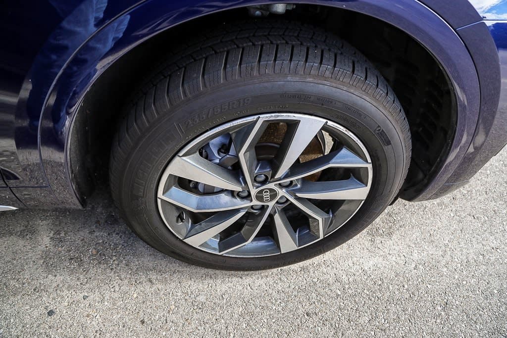 Thumbnail: 2021 Audi Q5 - 15